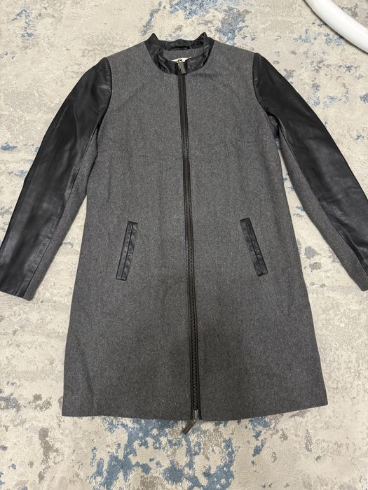 Пальто женское с кожанными вставками