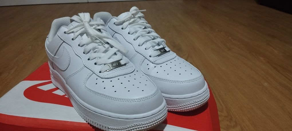 Nile air force brancas originais