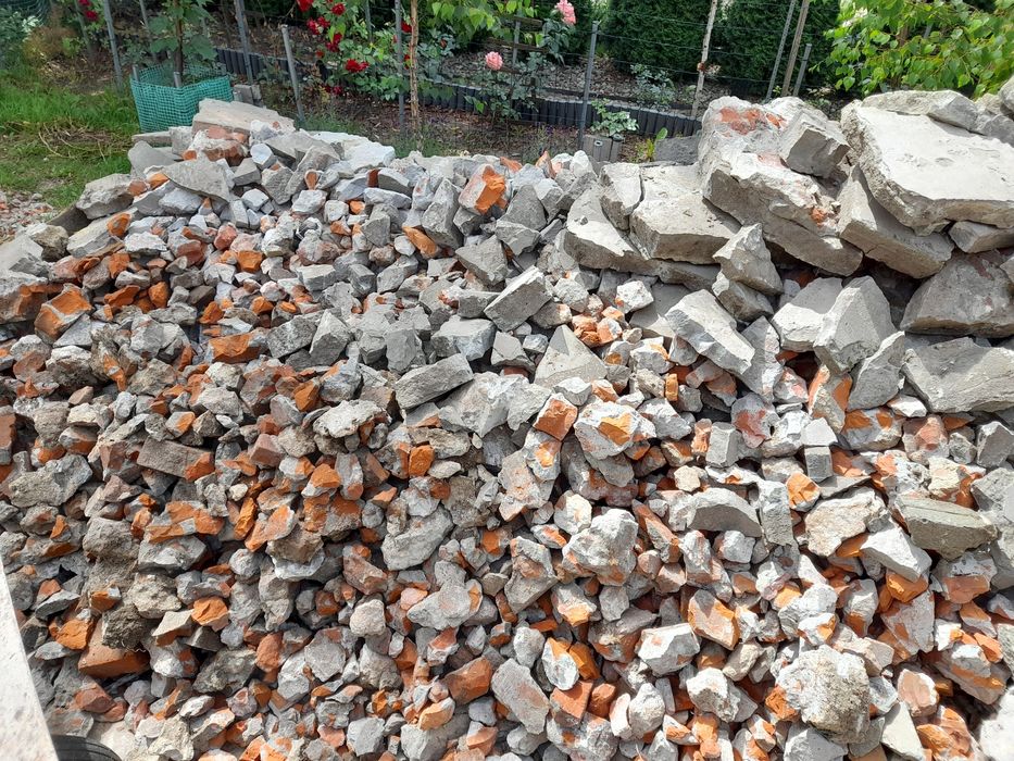 Oddam gruz czysty bez ziemi