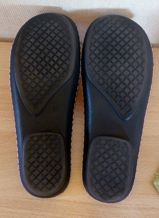 Женская летняя обувь, кожаные шлёпанцы