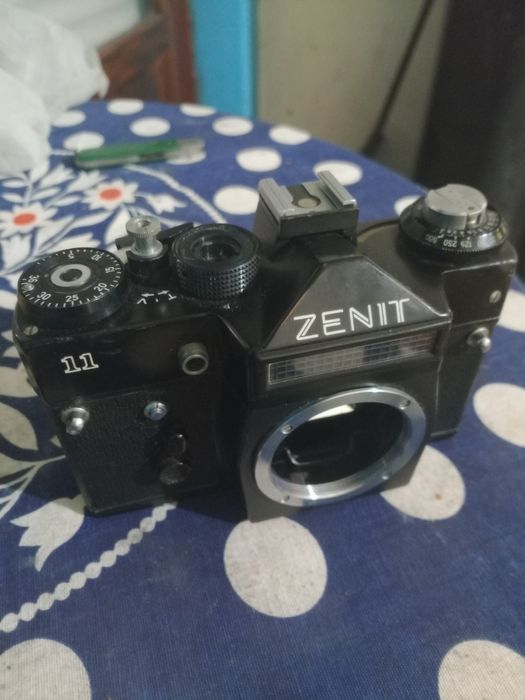 Máquina fotográfica Zenit 11