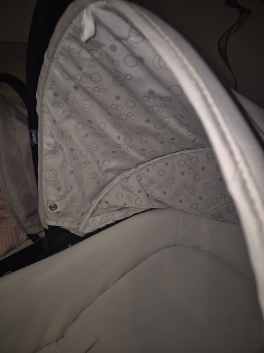 Carrinho de bebé Trio Sprint,  CHICCO bege claro liso