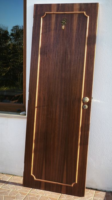 Porta interior 70×200 abertura direita