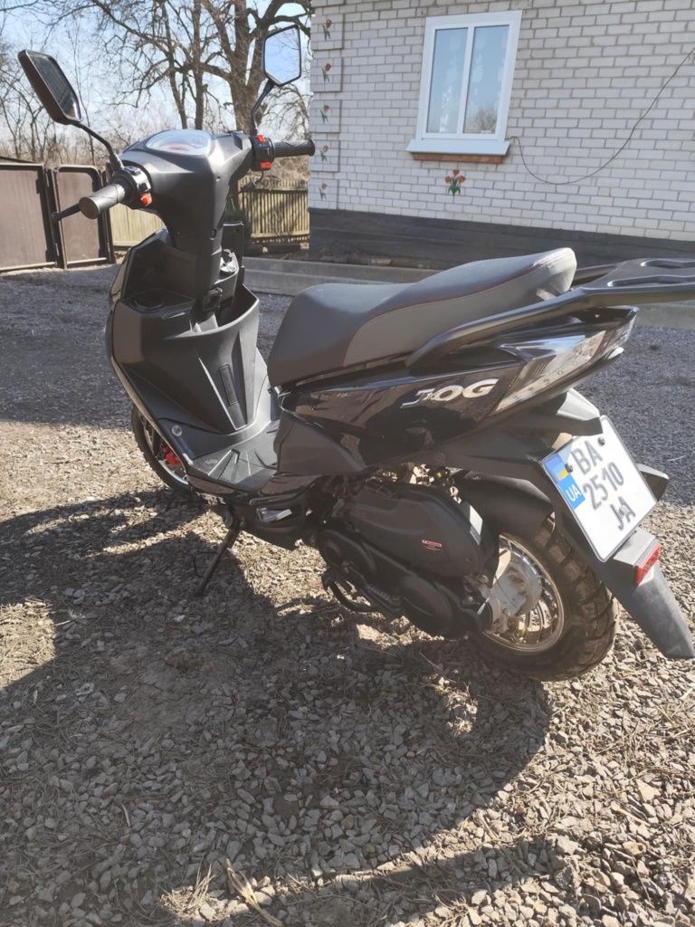 Продам скутер FORTE NEW JOG