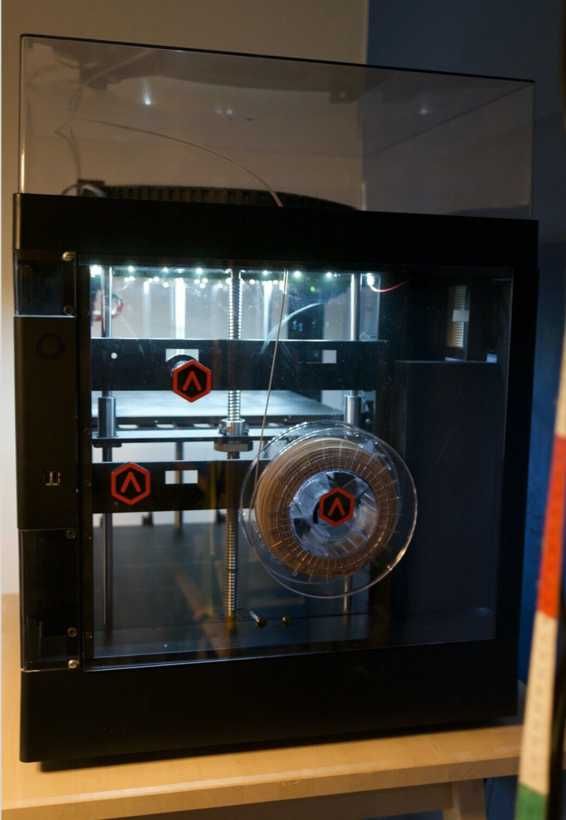 Impressora 3D da marca RAISE3D - Excelente estado / Pouquissimo Uso