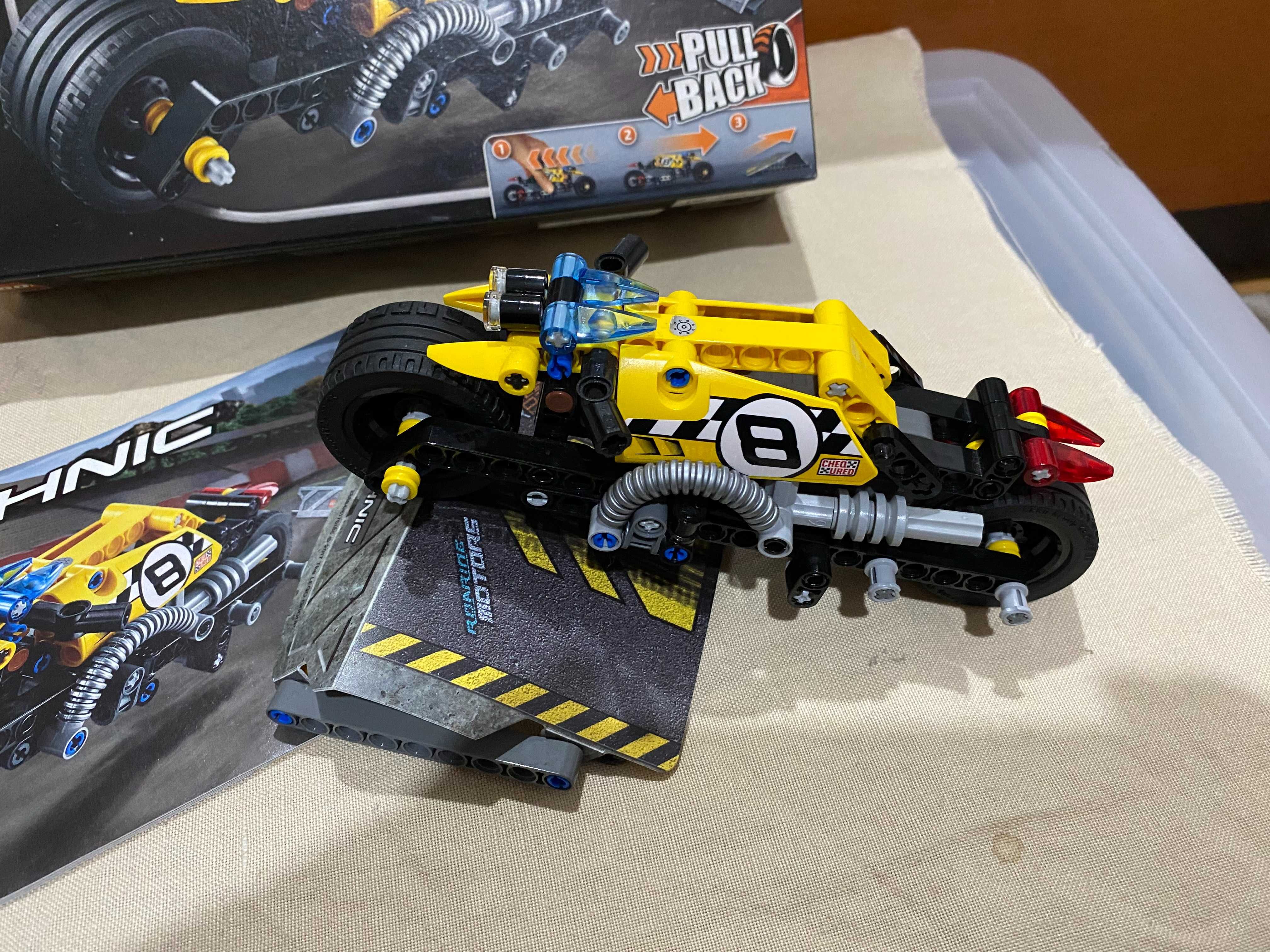 Lego Technic - Modelo 42058 **Descontinuado**