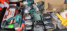 Młotowiertarka baterie Makita DHR202 SDS 18V zakretarka lisi ogon kluc