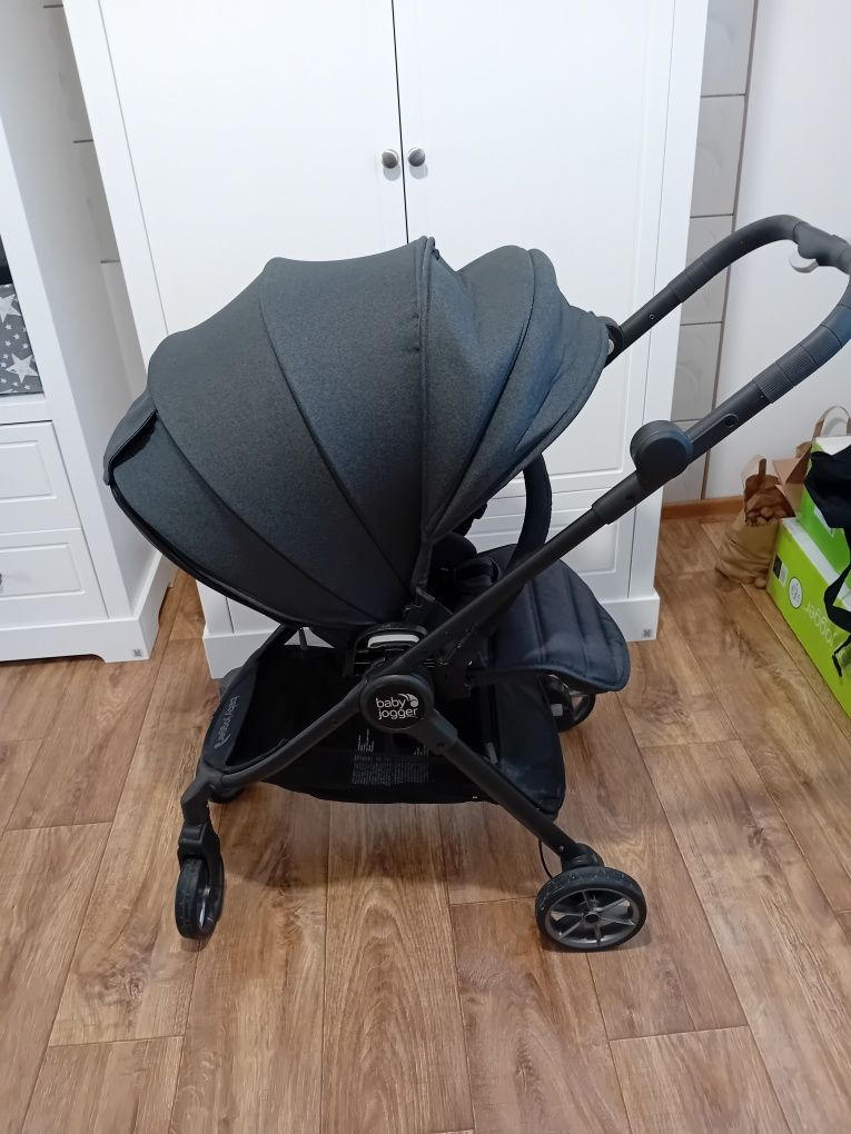 Lekki wózek 2w1 w podróż 2 kierunki jazdy Baby Jogger City Tour Lux