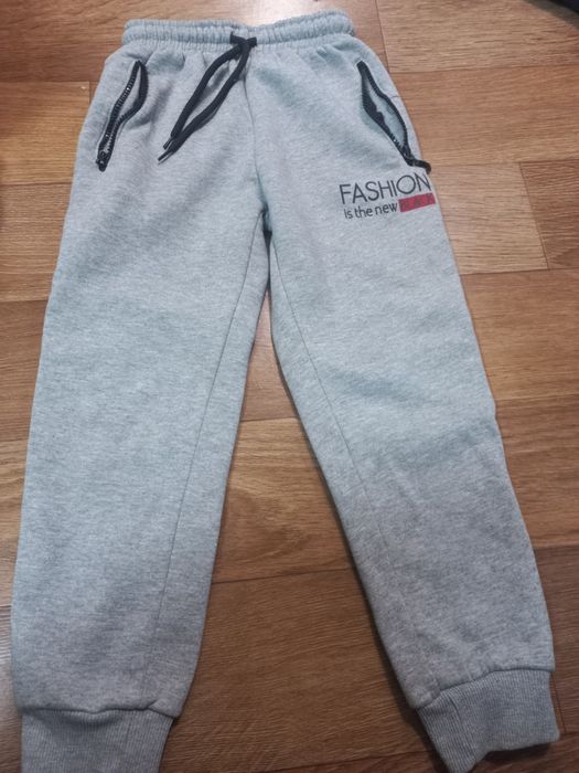 Продам утеплённые спортивні штани