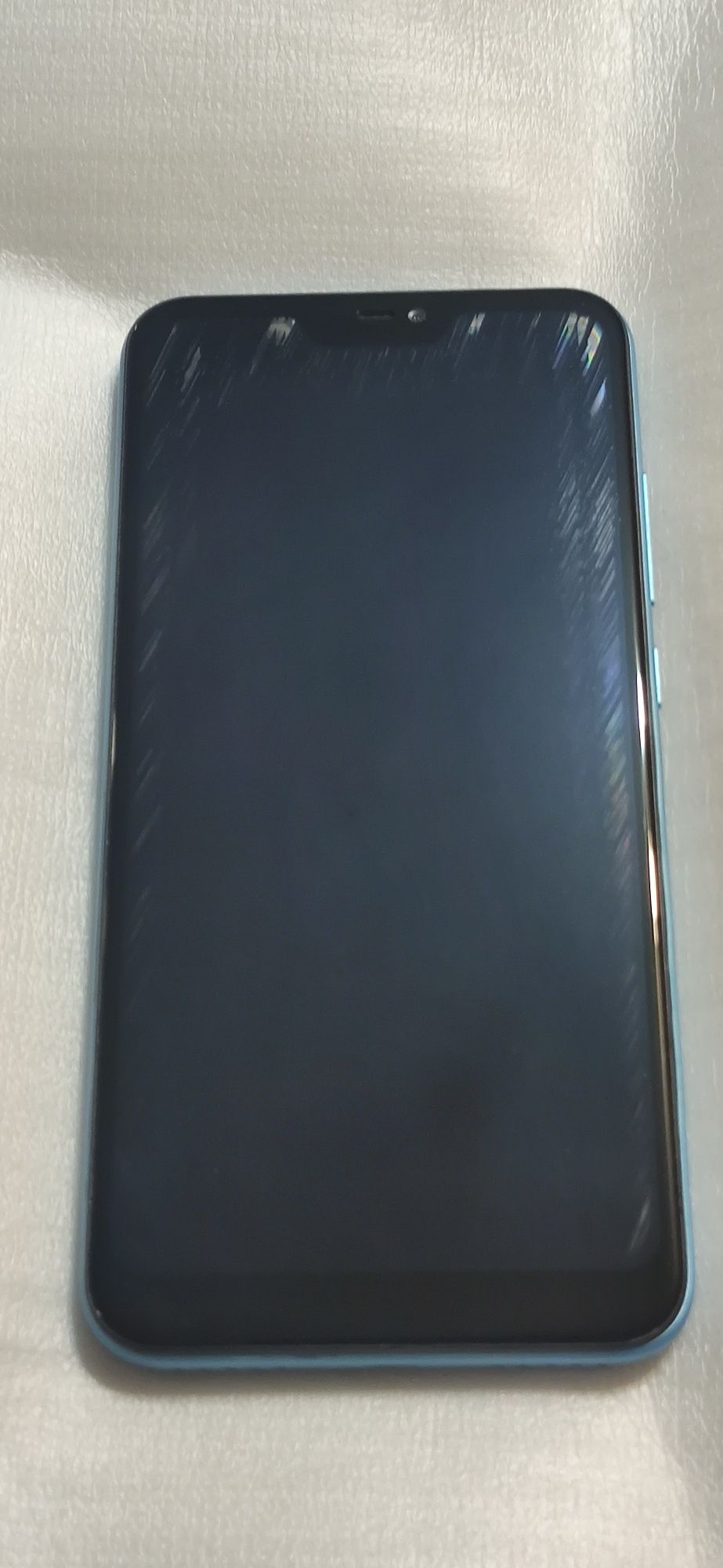 Смартфон Xiaomi Mi A2 Lite 4/64