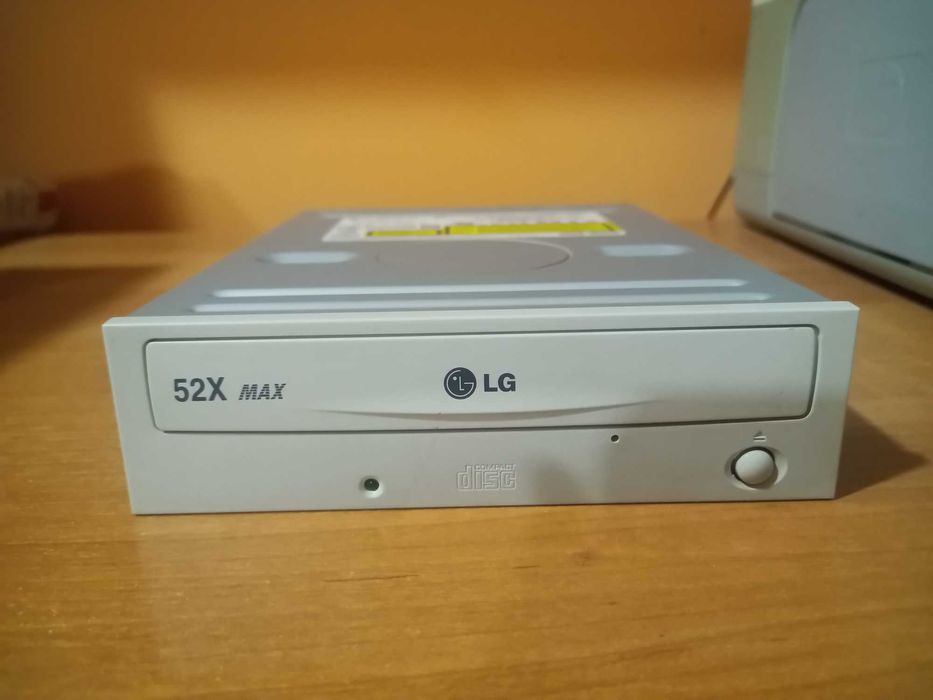 Napęd CD-ROM LG x 52 GCR-8522B