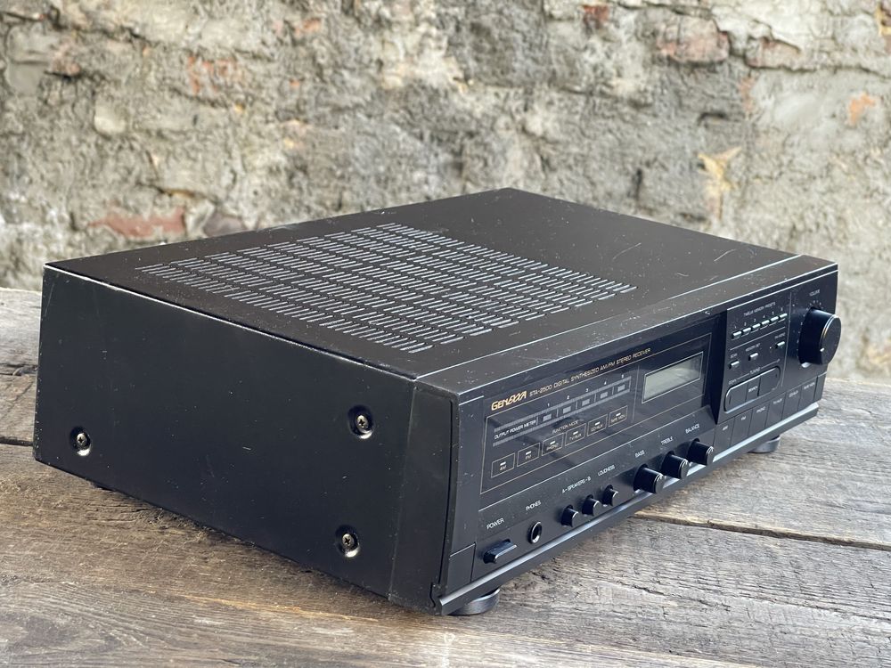 Amplituner "Genexxa" STA 2500