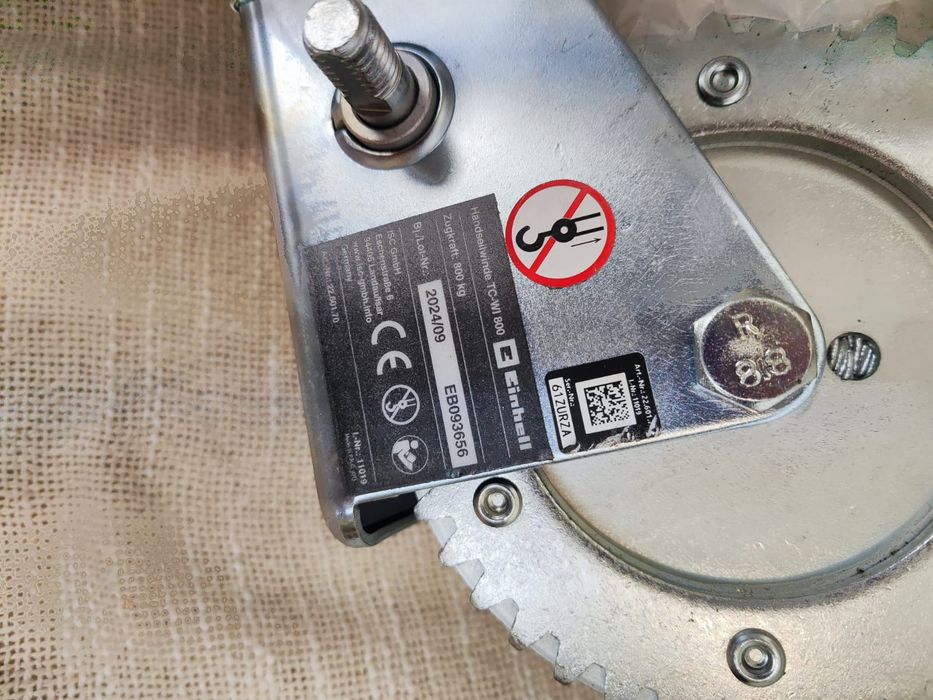 Wciągarka linowa ręczna Einhell TC-W 800 • udźwig 800 kg •