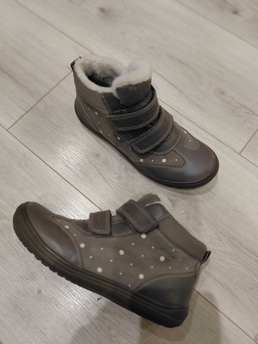 Ботинки geox 33, пальто zara 134