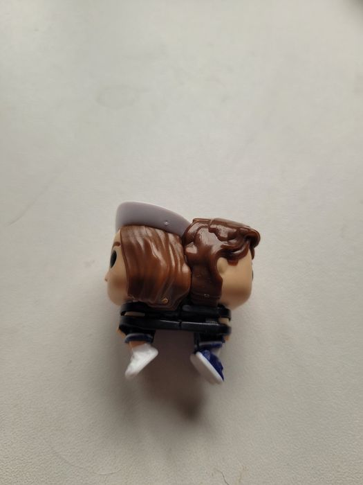 Figurka Stranger Things Kinder joy