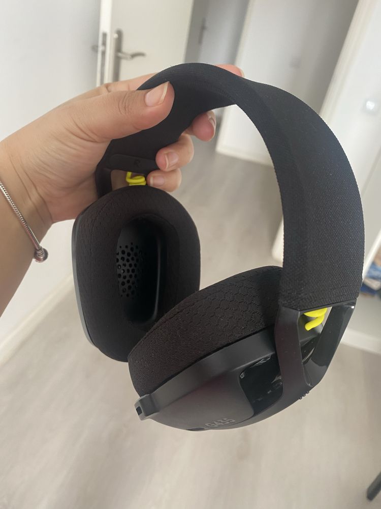 Fone Logitech G435 Auriculares sem fios