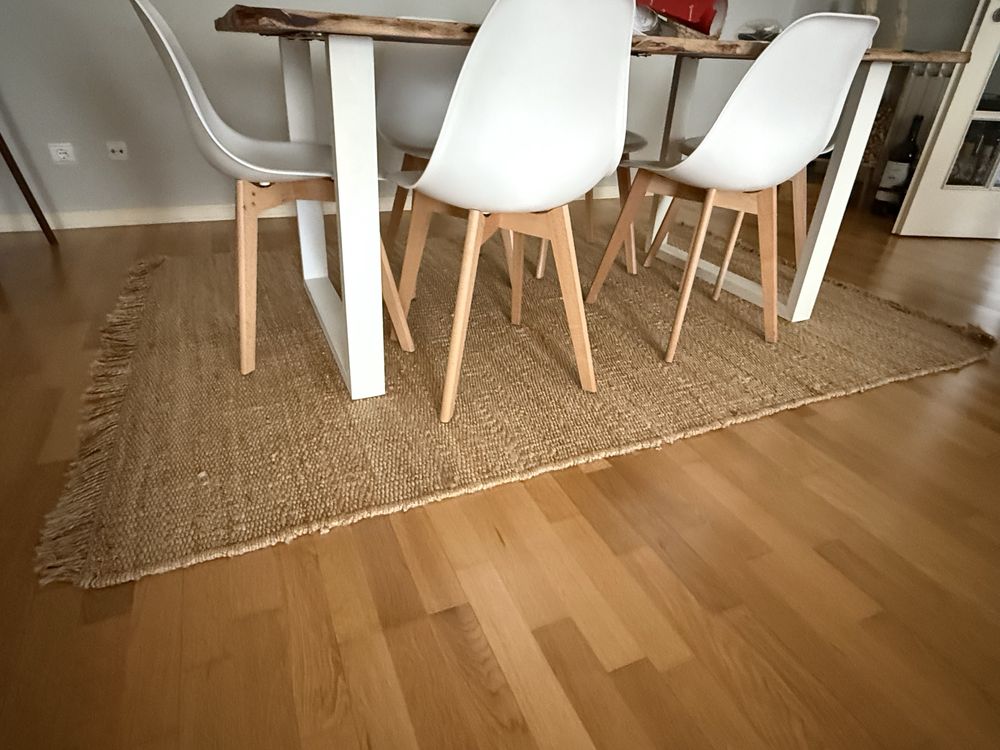 Mesa de Jantar Madeira Maciça com 6 Cadeiras + Tapete Incluído