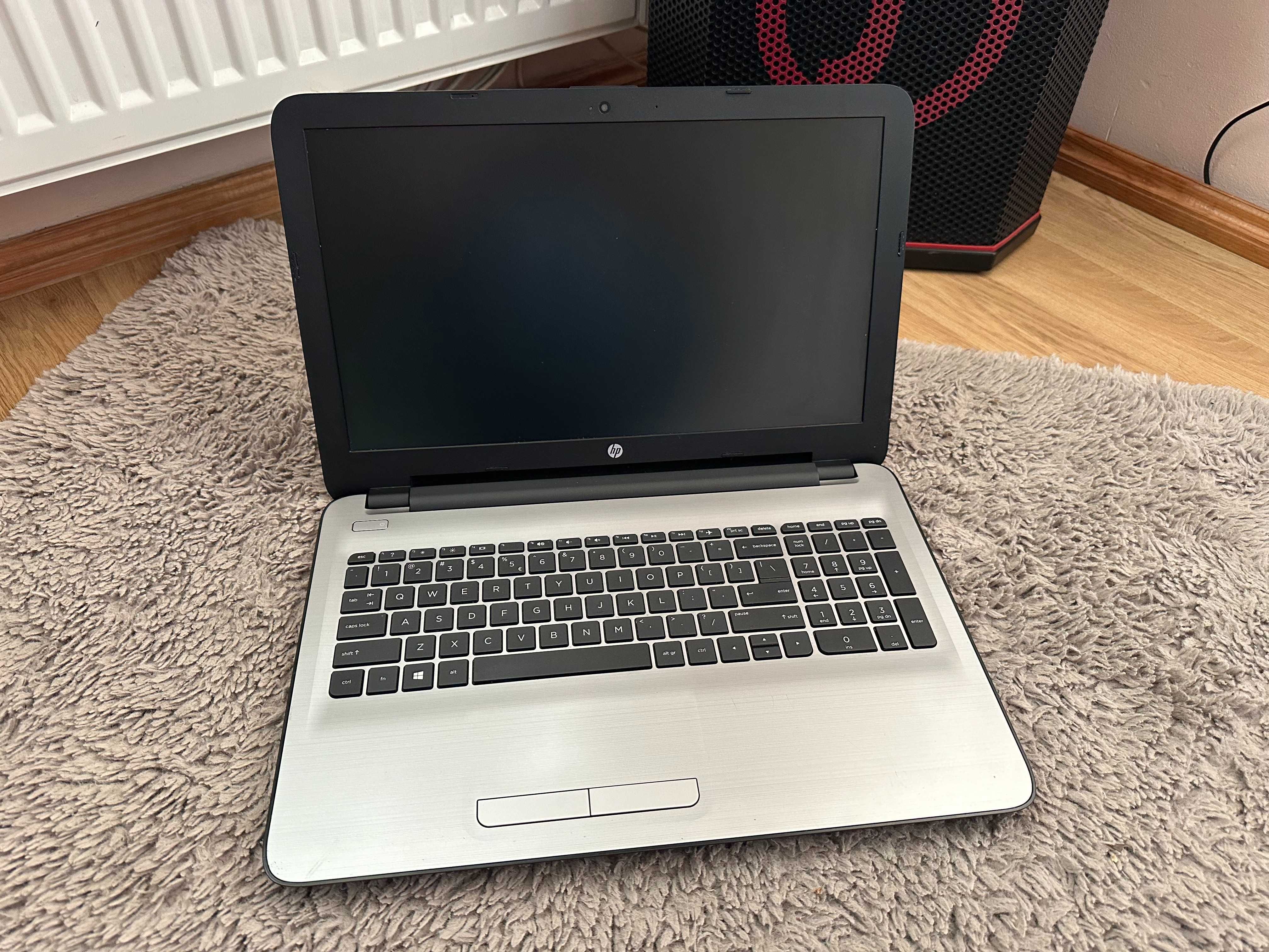 Laptop HP Pavilion 15 | Intel i3 | Radeon R5 | 8GB RAM | 1TB dysk|