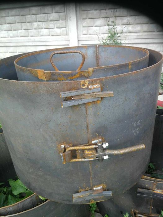 Formy do produkcji szamb, kanałów samochodowych itp.