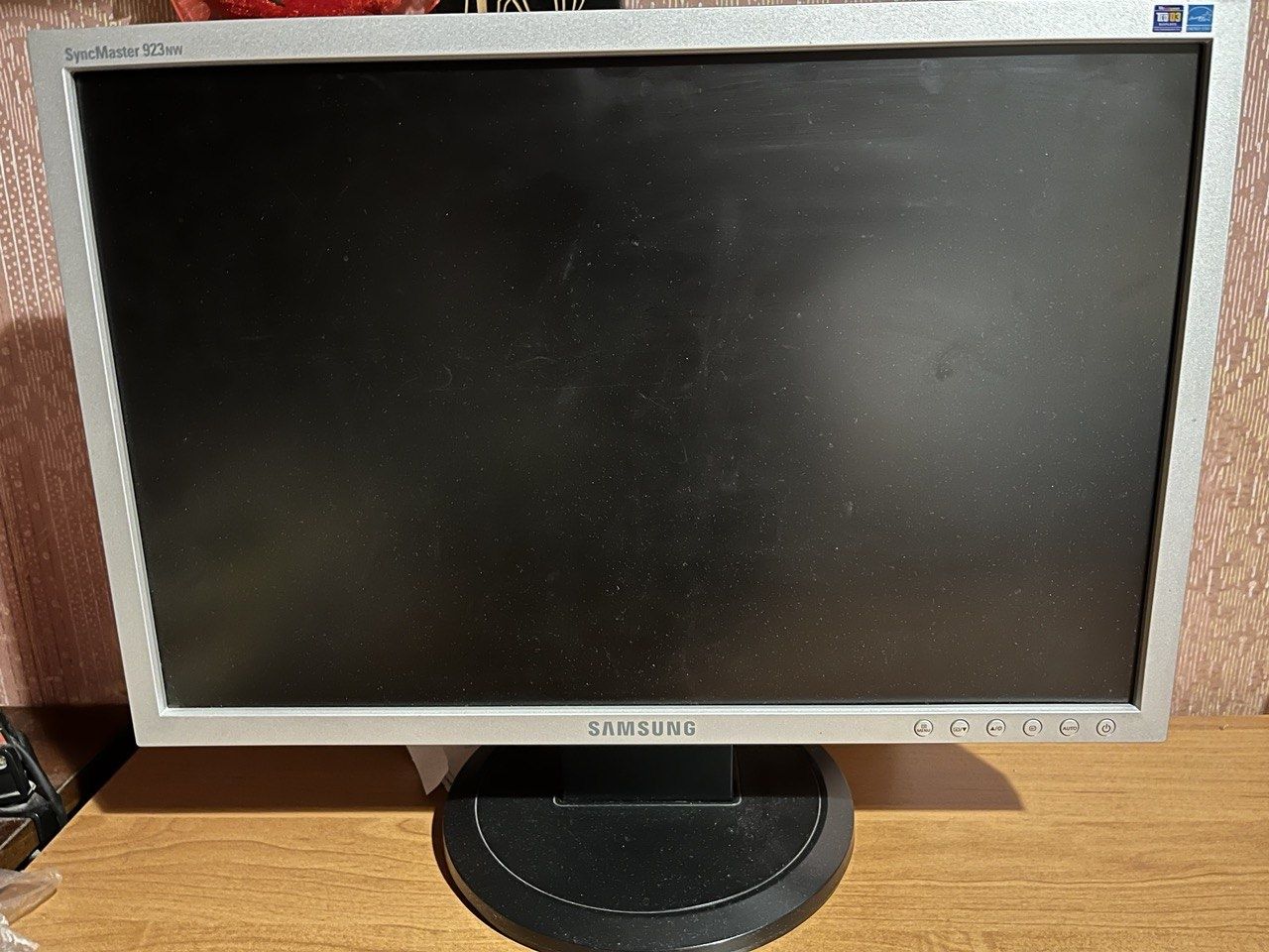 Монитор Б/У Samsung SyncMaster 923NW