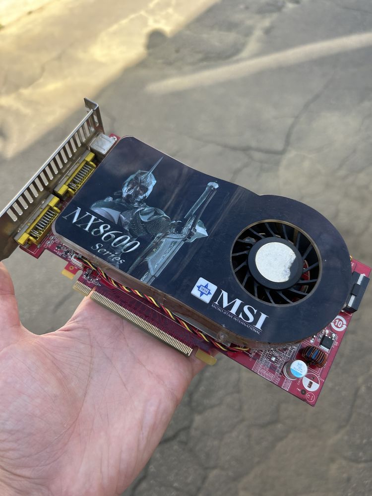 Відеокарта MSI NX8600 Series