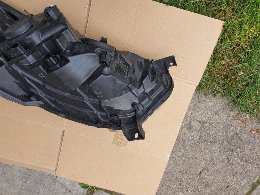 Lampa lewa Renault Captur 1 J5 13-19r