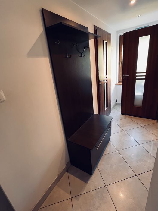 Wieszak z szafka na buty