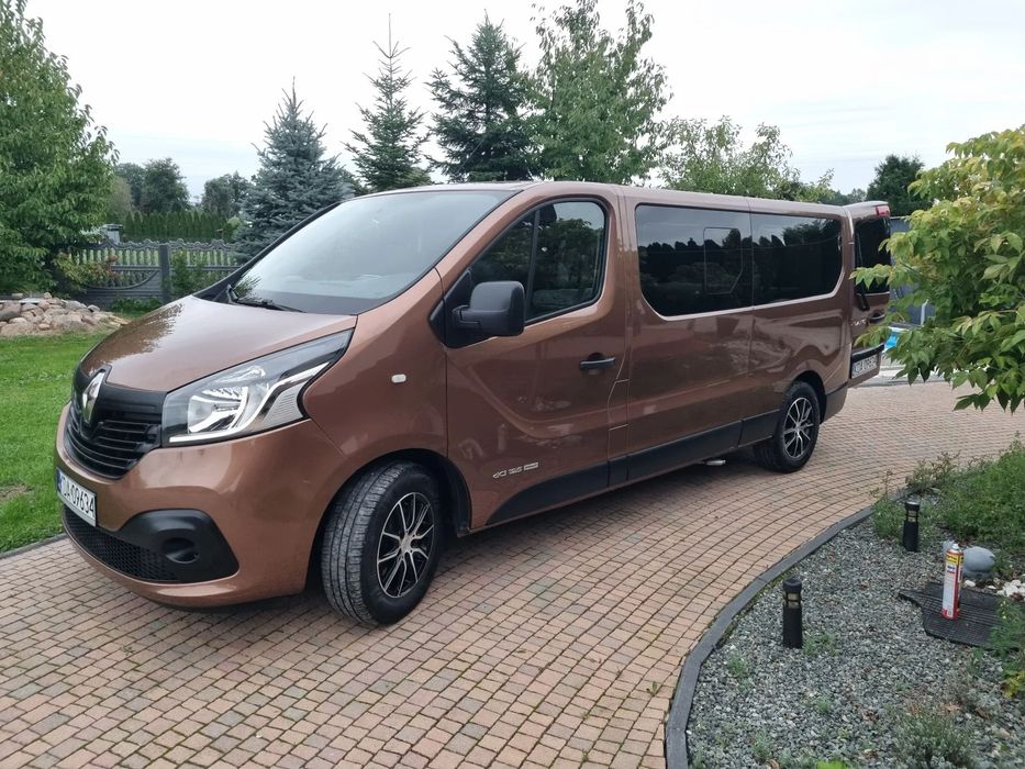 Renault Trafic 1.6DCI 125KM Org Lakier Kamper Kempingowy Lozko Webasto Obrot .Fotele