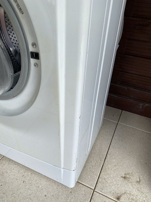 Pralka Indesit WISL 105
