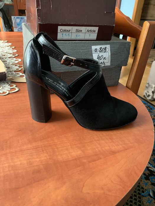 Продаю взуття ,своє