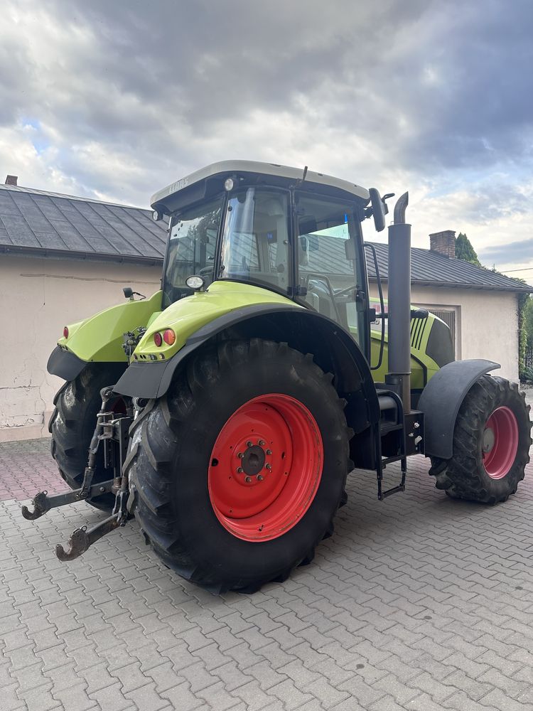 Claas Axion 810 Hexashift