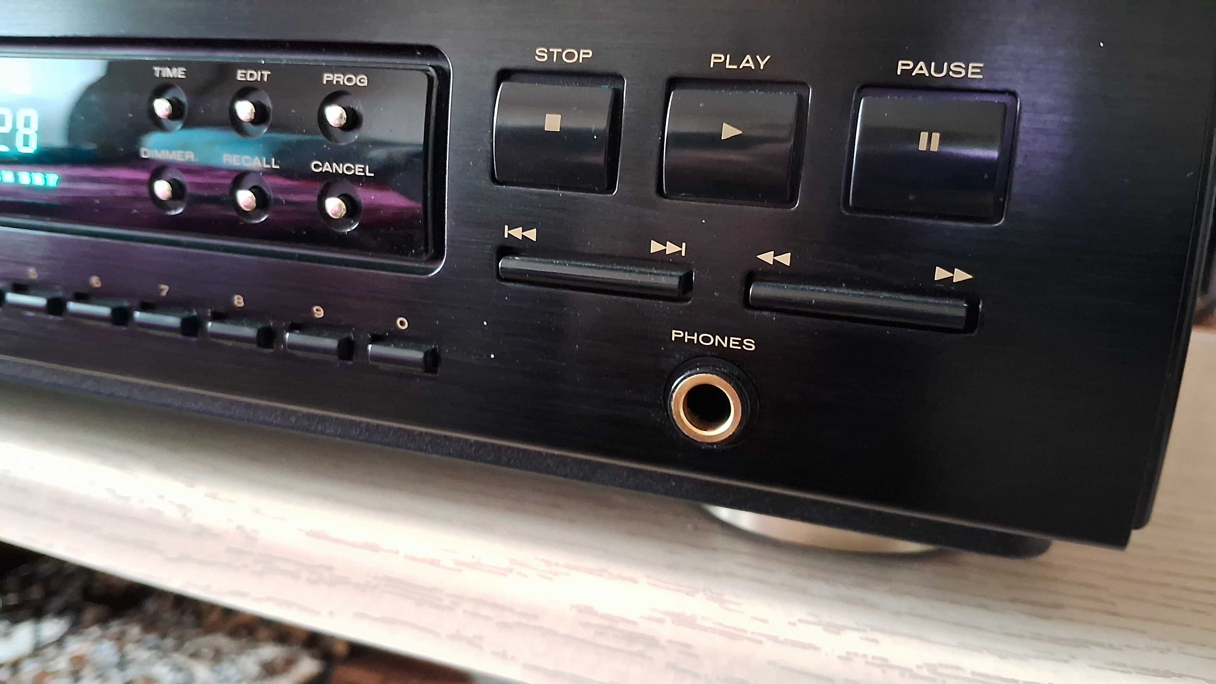 CD плеєр Marantz CD-53 Compact Disc Player