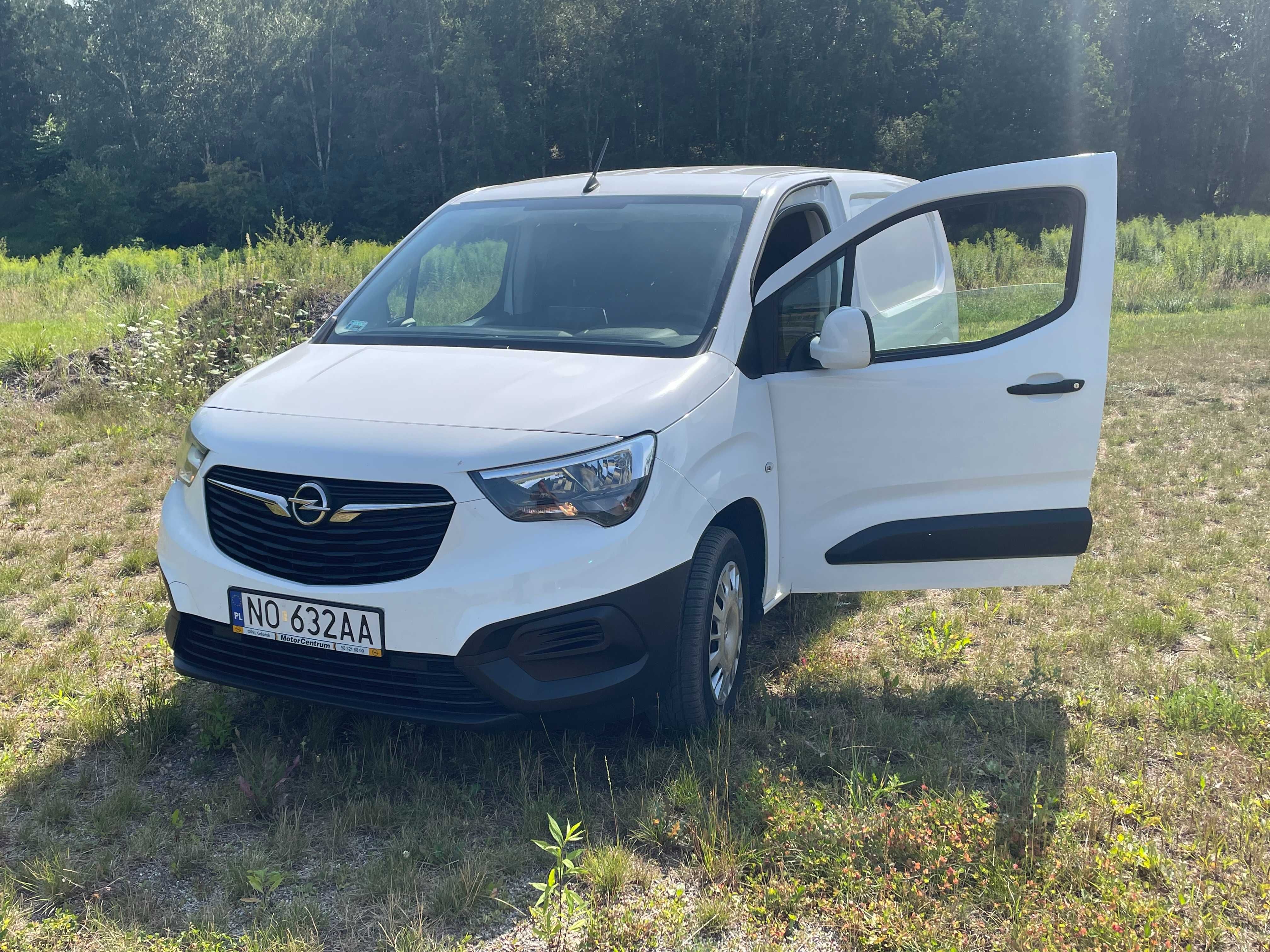 Busik OPEL Combo 3os, Wynajem