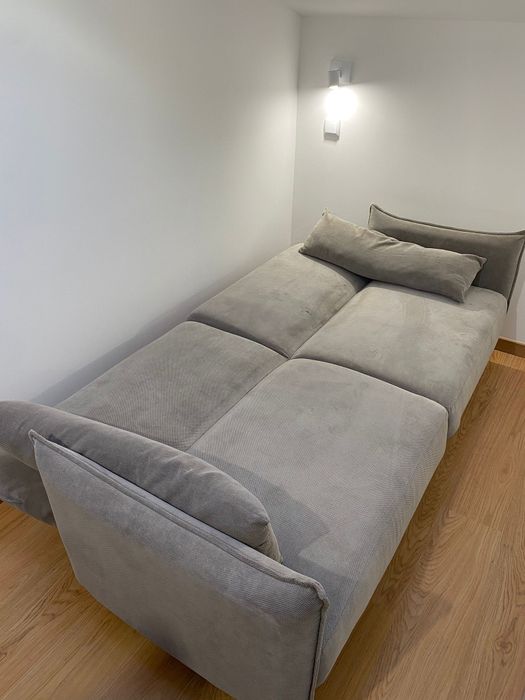 Vendo sofá-cama em ótimo estado