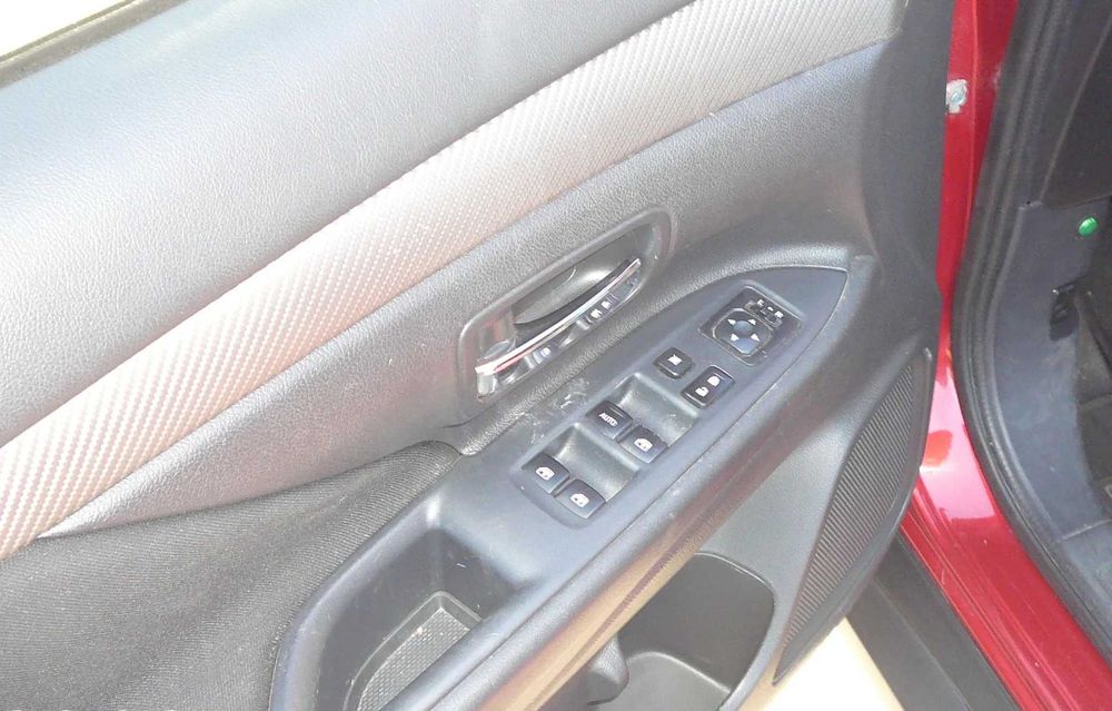 Mitsubishi Outlander 2.4 4WD CVT Instyle 2018