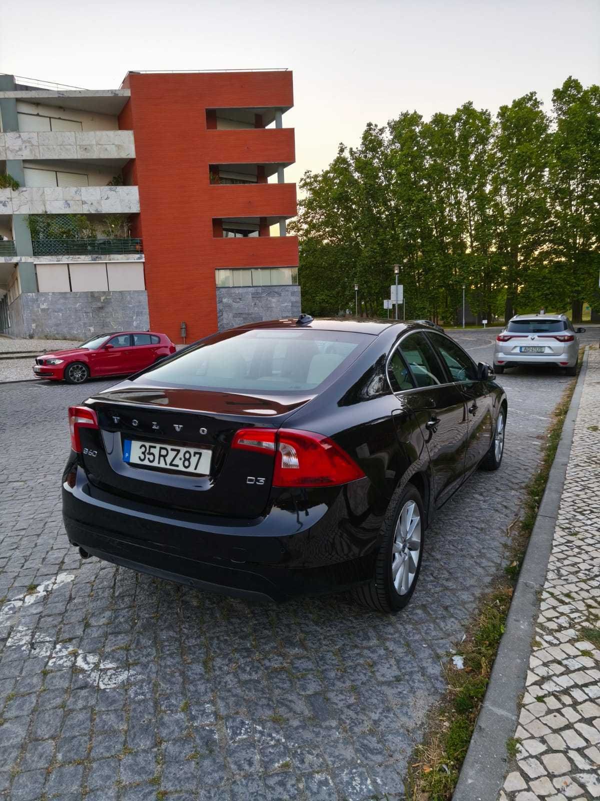 Volvo S60 2.0 D3 Momentum | Ótimo Estado