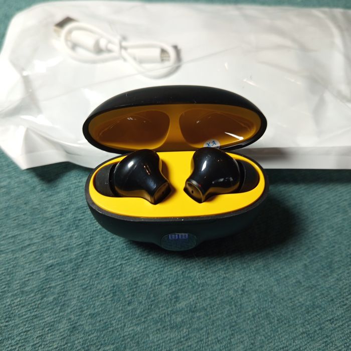 Беспроводные наушники М90 Бездротові навушники