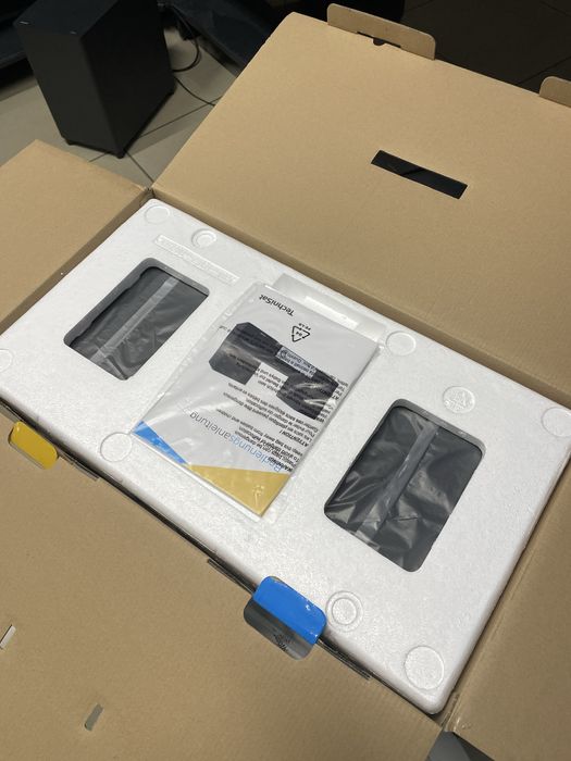 Мінісистема / муз центр TecniSat Digitradio 750.