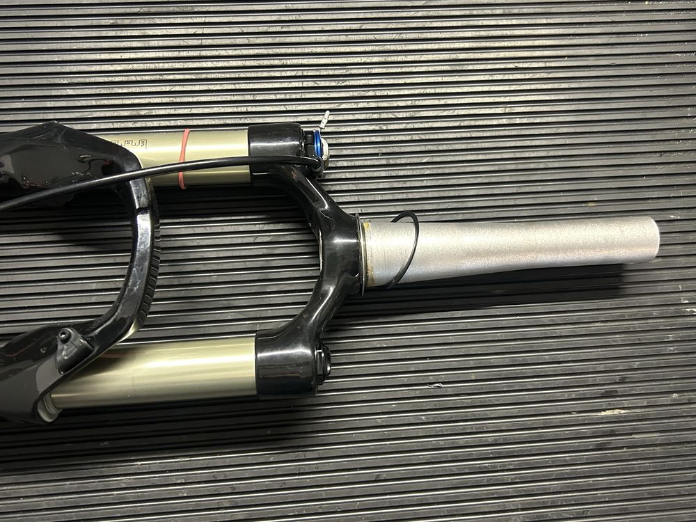 Amortyzator rock shox sid 26 cali