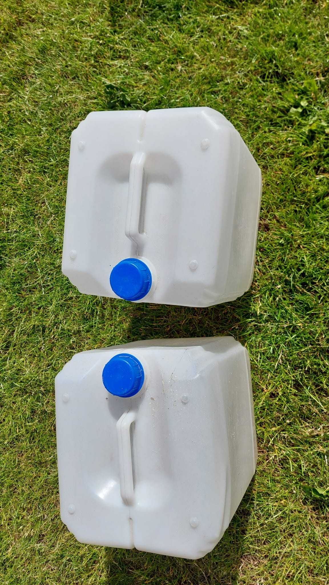 Baniak na wodę Pojemnik Zbiornik do wody 20L 2 sztuki plastikowe