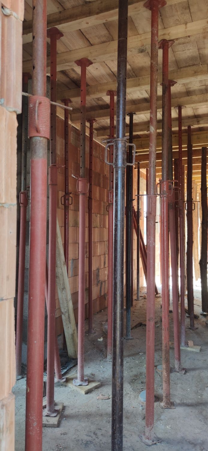 Najtańszy Wynajem szalunki stropowe STEMPLE  od ok. 130m2 do 260m2