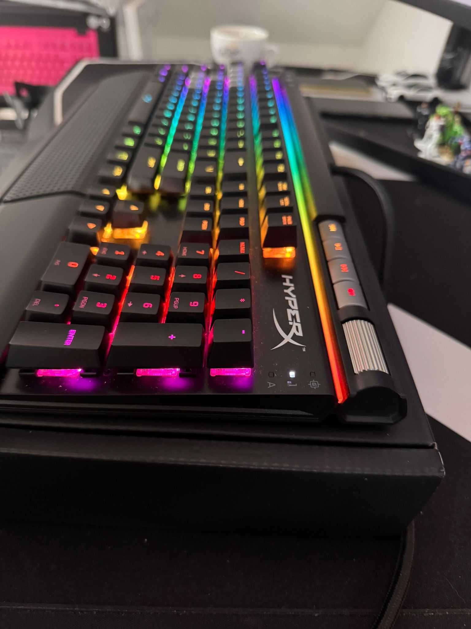 Klawiatura HyperX Alloy Elite RGB Cherry MX Red