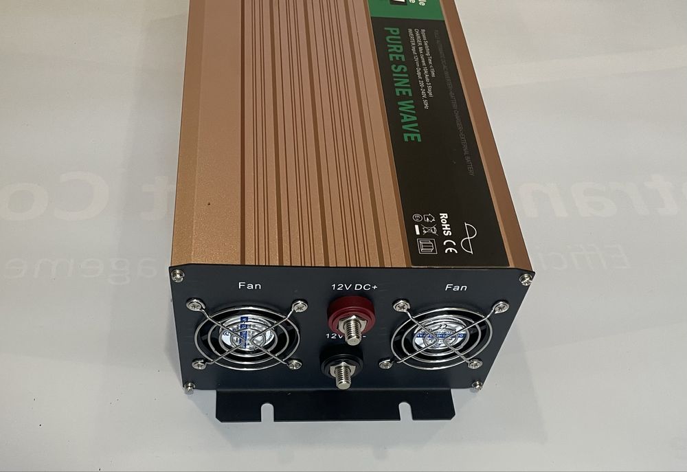 Инвертор Carspa CPS 2000 под внешний АКБ на 2кВт с АЗУ 15А ток заряд