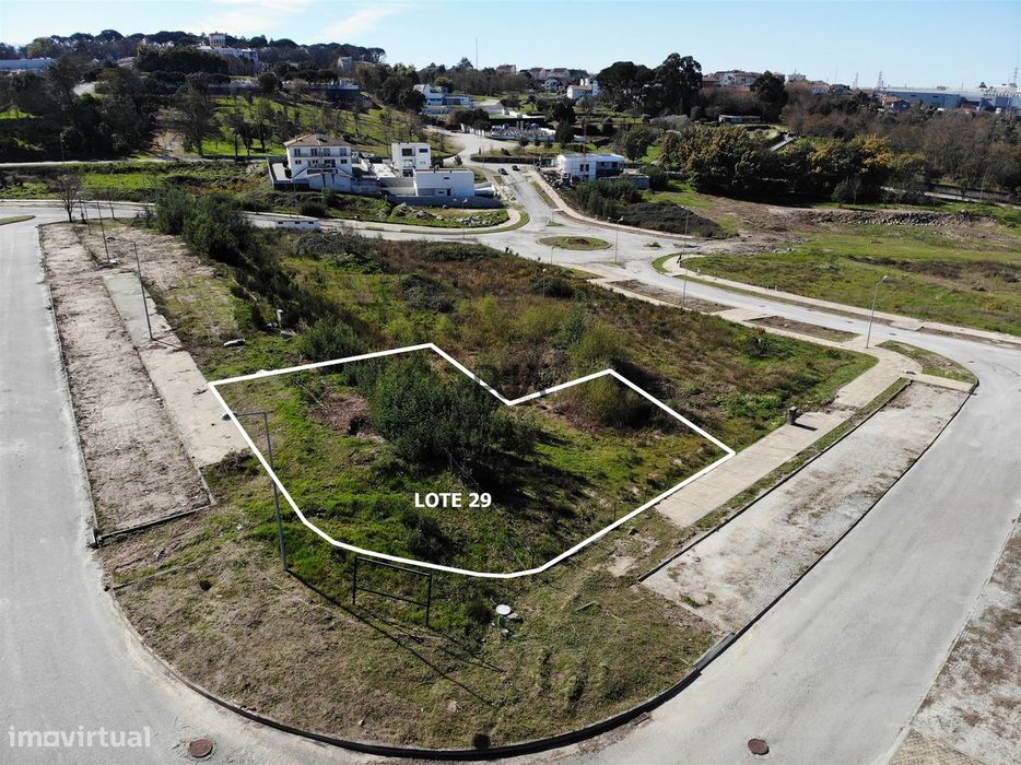 Lote para Construção de prédio em Mangualde