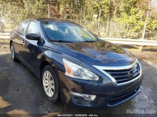 Розбір nissan altima авторазбор крыло руль мотор замок генератор