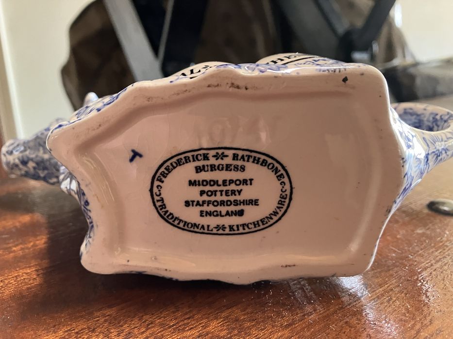 Jarro leite frederick rathbone burgess