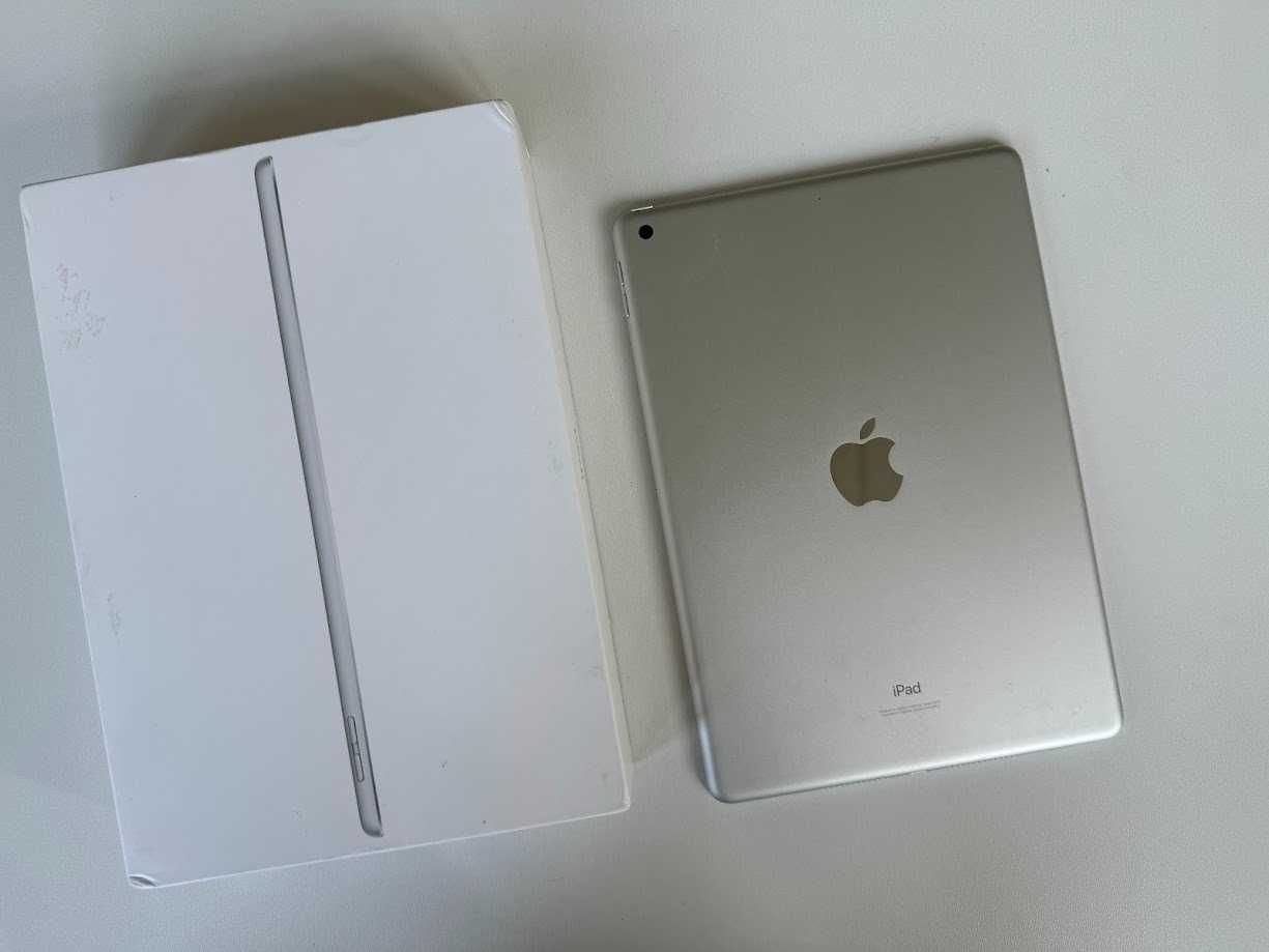 Apple iPad 10.2 2021 (9-Gen) 256Gb Silver A2602 Wi-Fi Оригінал!