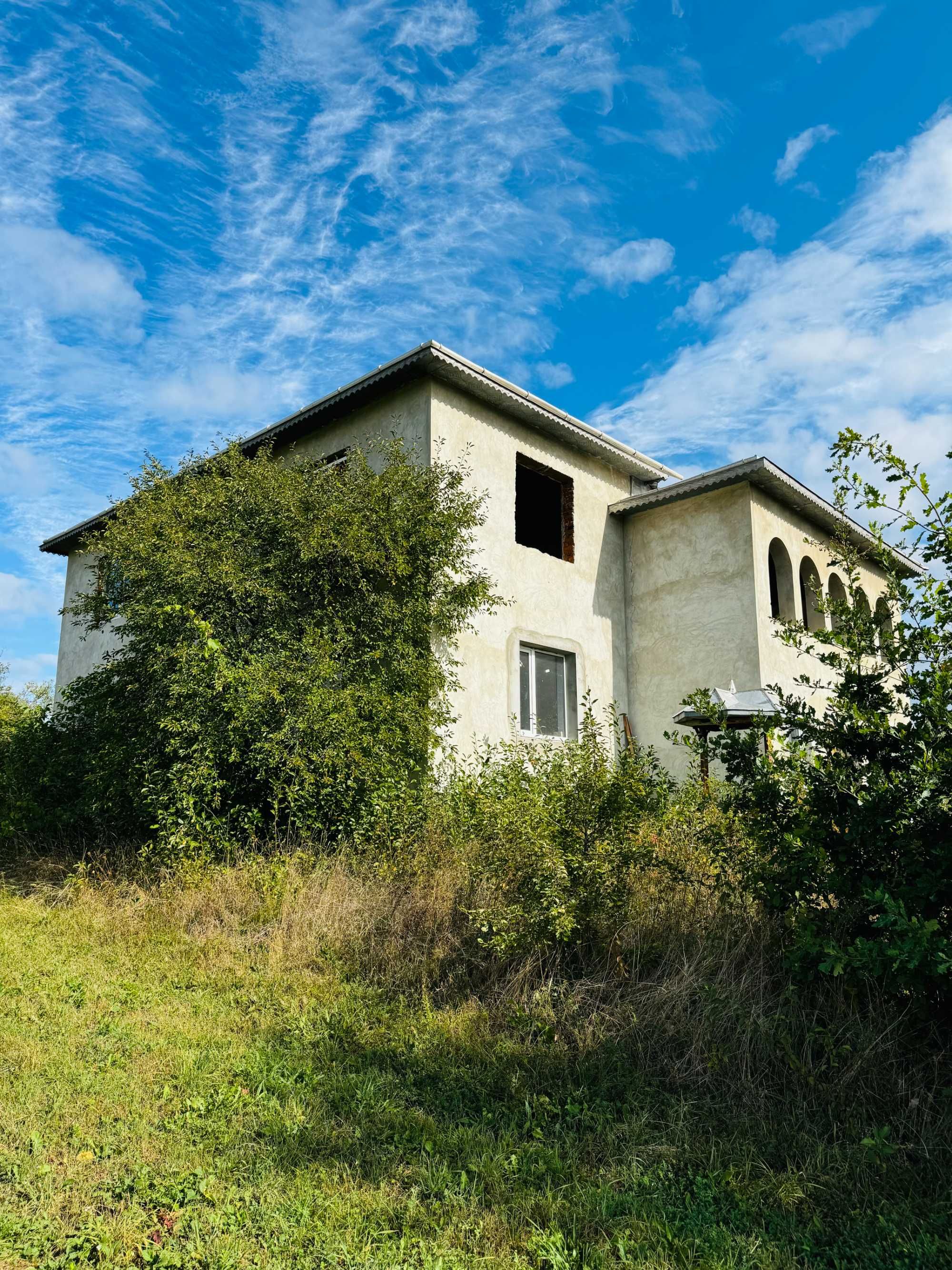 Продаж будинку у селі Кобаки (Косів), 265 м.кв., 20 сот.