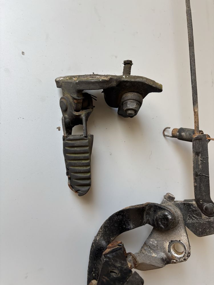 Nóżka hamulcowa Podnóżki HONDA TRANSALP 600 XL