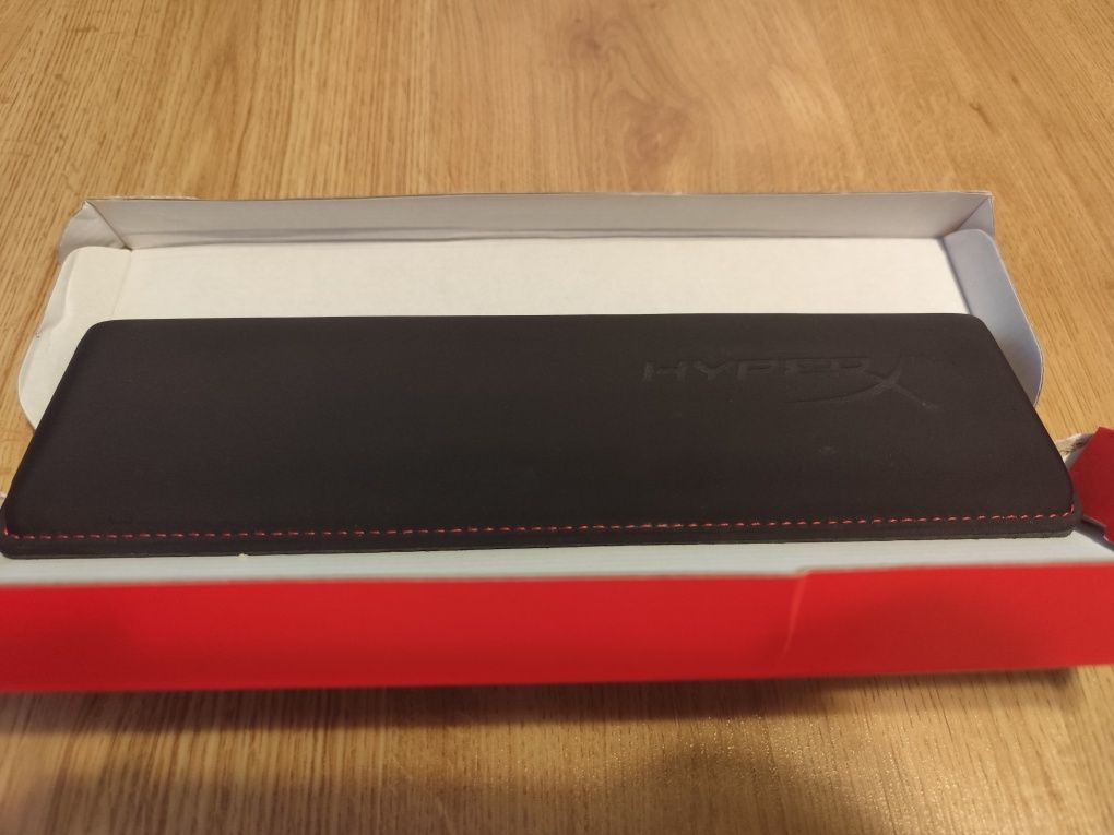 HyperX wrist rest podkladka pod nadgarstek
